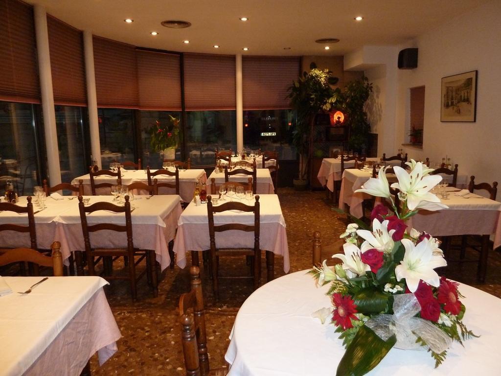 Restaurant Fonda Giralt Ξενοδοχείο Amer Εξωτερικό φωτογραφία